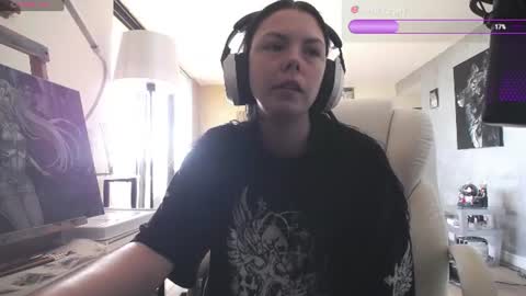 stage Kylie Sinner  brand CLITBAIT online show from July 5, 2026, 8:38 pm