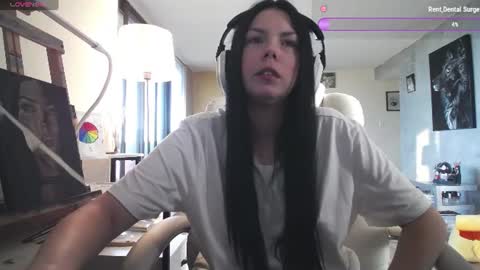 stage Kylie Sinner  brand CLITBAIT online show from July 24, 2026, 9:40 am
