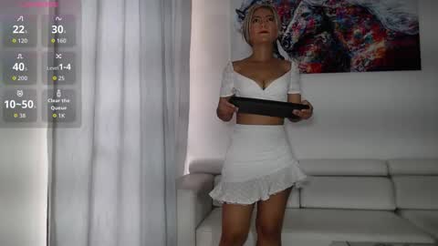 Snapshot of tinymilf_ chatting on February 8, 2026, 2:09 pm Miss Natty online show from February 8, 2026, 2:09 pm