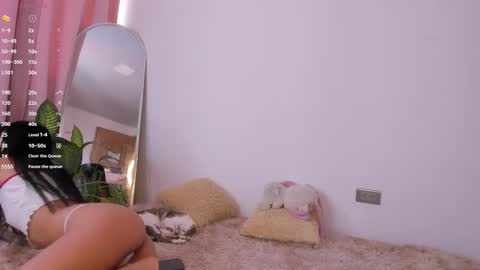 Snapshot of tinymoon_ chatting on October 21, 2025, 8:09 pm Luna online show from October 21, 2025, 8:09 pm