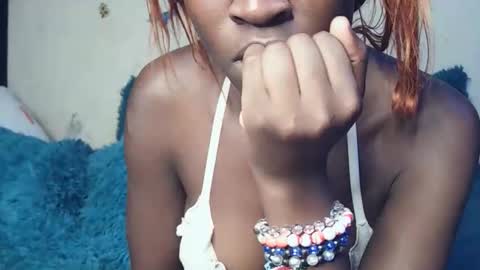 tinypussy online show from February 1, 2026, 7:23 pm