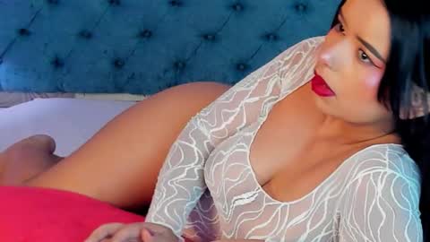 Tinnyrose online show from March 3, 2026, 8:37 pm