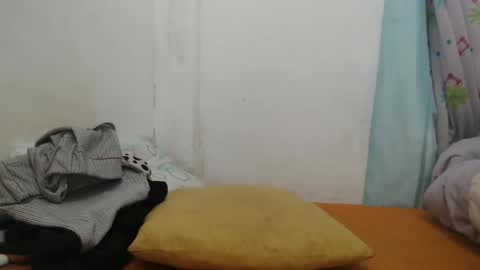 tinyslut66 online show from January 25, 2025, 10:51 am