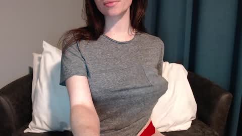 TinyyTina online show from December 15, 2024, 4:29 am