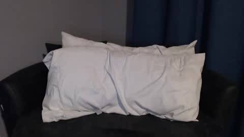 TinyyTina online show from December 16, 2024, 10:29 am