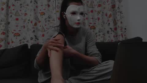 Tinks online show from April 26, 2026, 8:06 pm