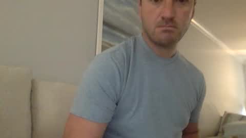 Snapshot of tiptop1088 chatting on September 23, 2025, 3:15 pm tiptop1088 online show from September 23, 2025, 3:15 pm