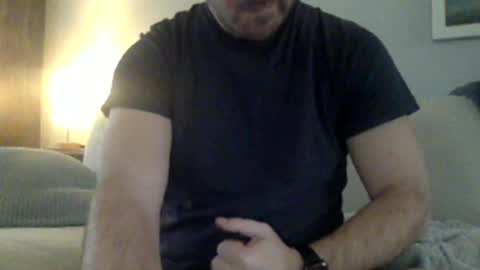 Snapshot of tiptop1088 chatting on December 22, 2025, 6:27 pm tiptop1088 online show from December 22, 2025, 6:27 pm