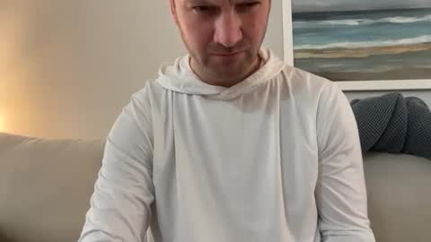 Snapshot of tiptop1088 chatting on March 19, 2026, 6:45 pm tiptop1088 online show from March 19, 2026, 6:45 pm