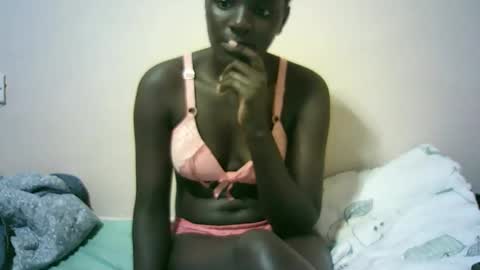 Snapshot of tishah chatting on October 27, 2025, 3:10 am Roshan online show from October 27, 2025, 3:10 am