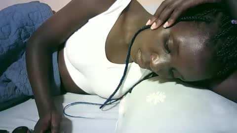 Snapshot of tishah chatting on November 6, 2025, 5:03 pm Roshan online show from November 6, 2025, 5:03 pm