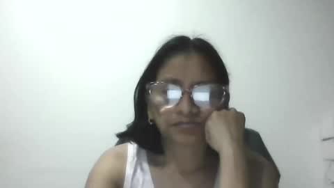 Snapshot of titssmall123 chatting on June 3, 2026, 8:17 am Ester online show from June 3, 2026, 8:17 am