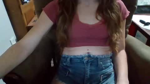 Tittygirl8 online show from January 8, 2025, 5:59 am