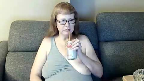 tittylandqc online show from February 16, 2026, 3:02 am