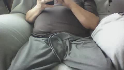 tittyloverr69 online show from January 5, 2026, 9:40 pm