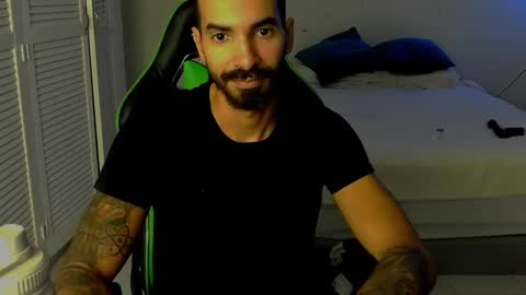 TAVO online show from December 17, 2024, 3:28 am