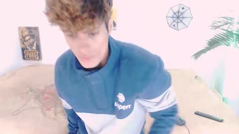 Snapshot of toadboys chatting on September 30, 2025, 8:30 am David online show from September 30, 2025, 8:30 am