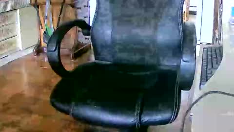 Tobiko online show from October 16, 2025, 12:28 pm