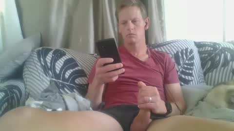 Kiwiboy online show from December 8, 2024, 12:40 am