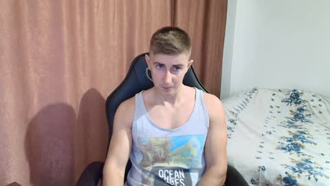 todhorny987 online show from January 23, 2025, 9:39 am