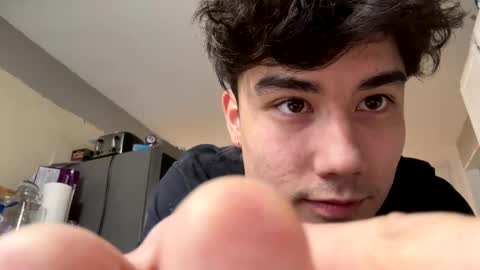 toesandhoney online show from February 16, 2025, 11:37 pm
