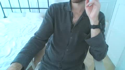 Snapshot of toja112 chatting on December 19, 2024, 9:40 am Martin online show from December 19, 2024, 9:40 am