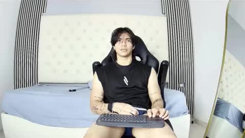 toji lee online show from November 2, 2025, 7:49 pm