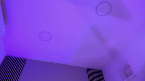 toji lee online show from November 13, 2025, 9:03 pm