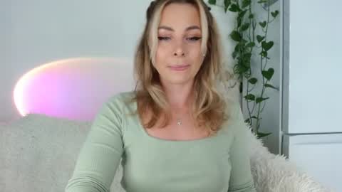tokens_are_sexy online show from June 26, 2026, 8:57 pm
