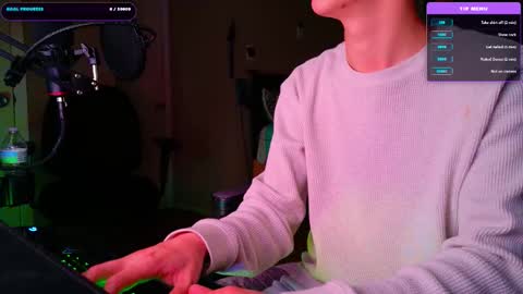 Snapshot of tokensarefun12801 chatting on February 11, 2026, 2:11 pm tokensarefun12801 online show from February 11, 2026, 2:11 pm