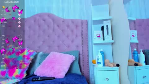 tokito mitsuri online show from December 5, 2024, 1:49 pm