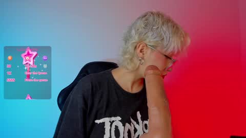  Halsey  Sofii  online show from December 3, 2024, 9:56 pm