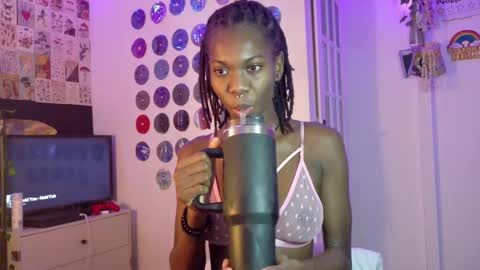 Athena Fantasy online show from December 13, 2024, 9:41 pm