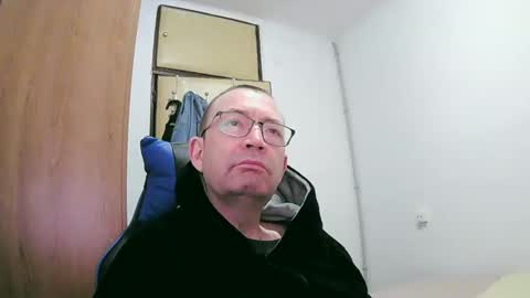 tolon408472 online show from January 21, 2025, 8:54 pm