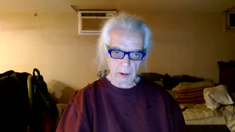 tom112292014 online show from December 5, 2024, 8:55 am