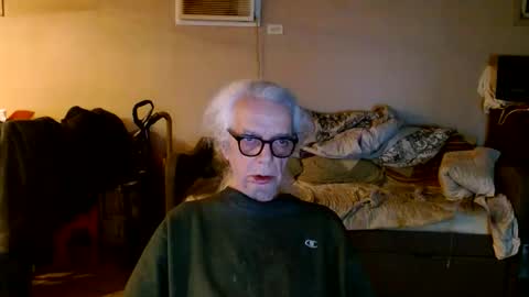Snapshot of tom112292014 chatting on March 2, 2026, 7:15 am tom112292014 online show from March 2, 2026, 7:15 am