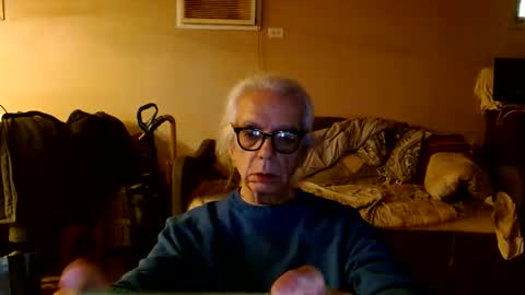 Snapshot of tom112292014 chatting on March 15, 2026, 6:58 pm tom112292014 online show from March 15, 2026, 6:58 pm