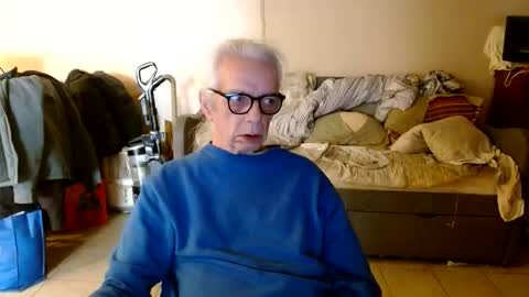 Snapshot of tom112292014 chatting on March 17, 2026, 3:48 pm tom112292014 online show from March 17, 2026, 3:48 pm