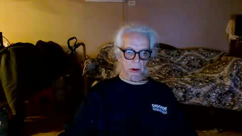 Snapshot of tom112292014 chatting on March 29, 2026, 2:33 am tom112292014 online show from March 29, 2026, 2:33 am