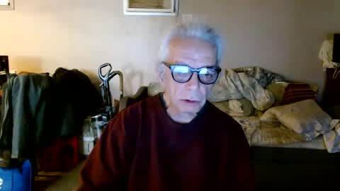 Snapshot of tom112292014 chatting on April 23, 2026, 2:30 pm tom112292014 online show from April 23, 2026, 2:30 pm