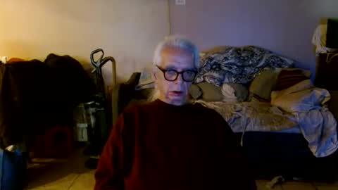 Snapshot of tom112292014 chatting on May 7, 2026, 1:38 pm tom112292014 online show from May 7, 2026, 1:38 pm