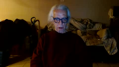 Snapshot of tom112292014 chatting on May 9, 2026, 1:22 am tom112292014 online show from May 9, 2026, 1:22 am