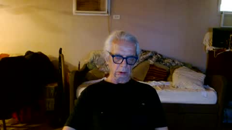 tom112292014 online show from June 12, 2026, 10:58 am