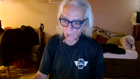 tom112292014 online show from June 20, 2026, 12:41 pm