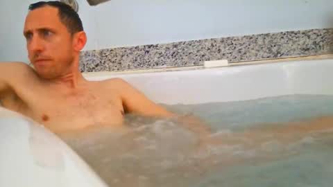 Tom online show from January 14, 2026, 5:40 pm