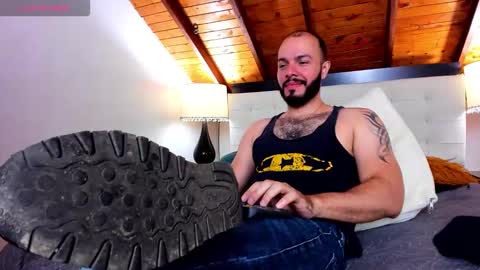   online show from November 2, 2025, 1:24 pm