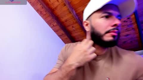 Snapshot of tom_bailey_ chatting on March 8, 2026, 12:42 pm online show from March 8, 2026, 12:42 pm