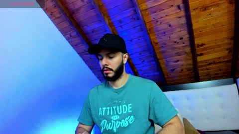 Snapshot of tom_bailey_ chatting on March 31, 2026, 12:38 pm online show from March 31, 2026, 12:38 pm