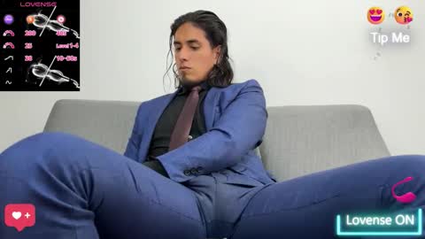 Snapshot of tom_blunt96 chatting on September 24, 2025, 6:55 pm TOM online show from September 24, 2025, 6:55 pm