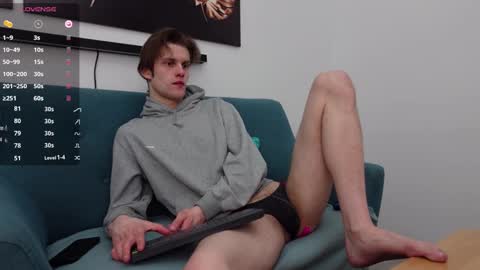 Snapshot of tom_chance chatting on January 30, 2025, 11:02 pm tom online show from January 30, 2025, 11:02 pm